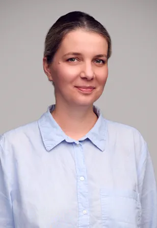 photoOfEmployee